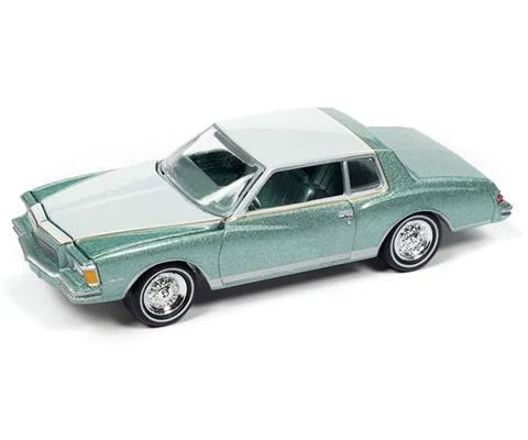1979 Chevrolet Monte Carlo in Medium Green Firemist Poly Body with Light Green - JOHNNY LIGHTNING