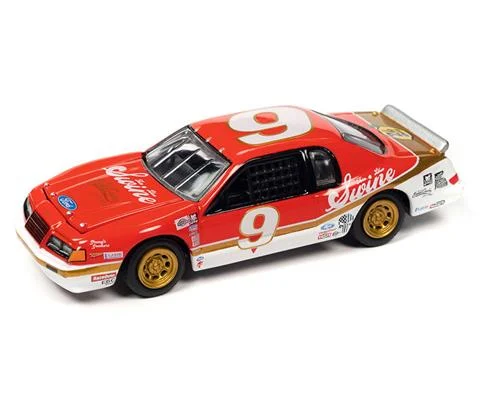 1986 Ford Thunderbird Stock in with White and Gold 24hrs of LeMons - JOHNNY LIGHTNING