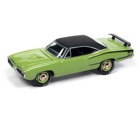 1970 Dodge Super Bee in Sublime Green with Flat Black Roof - JOHNNY LIGHTNING