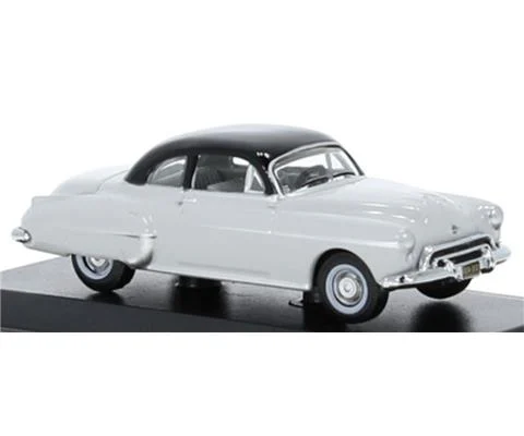 1950 Oldsmobile Rocket 88 Coupe in Light Grey and Black - OXFORD