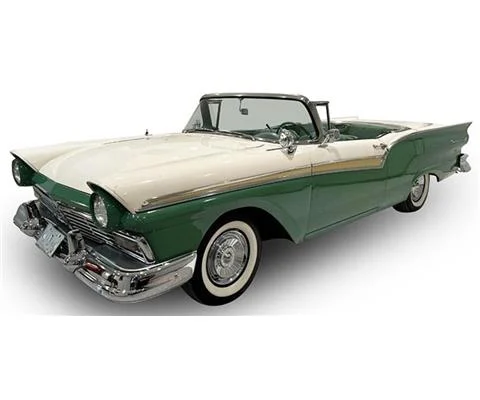 1957 Ford Fairlane 500 Skyliner in Cumberland Green and Colonial White - SUNSTAR