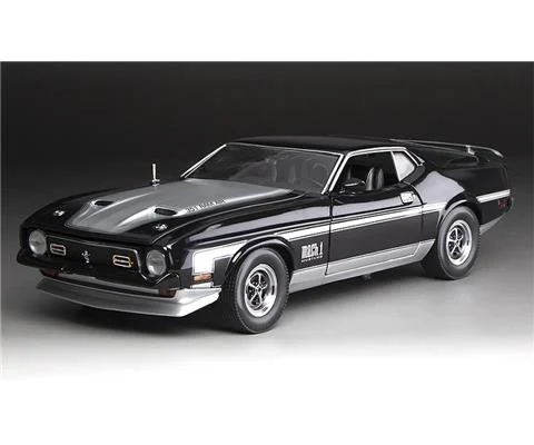 1971 Ford Mustang Mach 1 in Raven Black - SUNSTAR