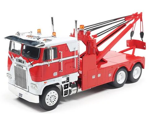 1987 Freightliner FLA Tow Truck in Red and White - IXO AMERICA