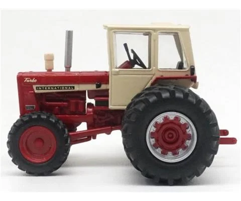 Farmall 1256 Tractor with Cab 4WD - SPECCAST