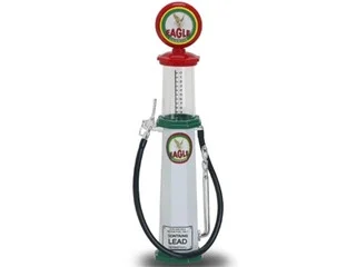 Eagle Gasoline Vintage Gas Pump Cylinder 1/18 Diecast Replica by Road Signature - Accessories